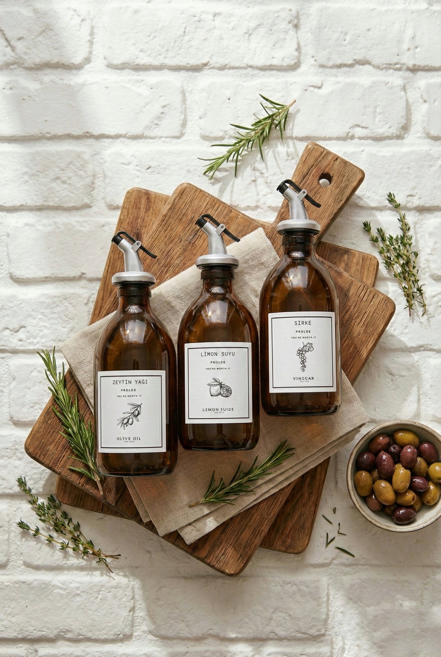 Frolde Home Meftune Oval Ahşap Stantlı Amber Zeytinyağı Limon Suyu Sirke Şişesi Yağdanlık 3lü Set 300ml