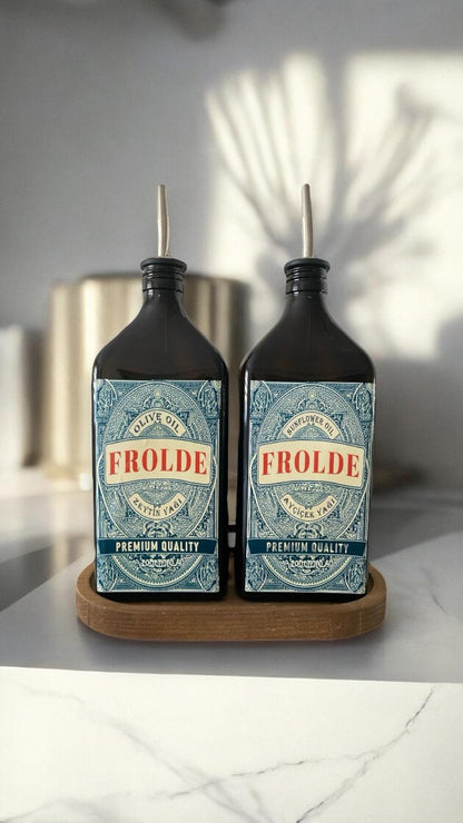 Ahşap Stantlı 2'li Amber 500 ml Yassı Cam Ayçiçek Yağı Zeytinyağı Şişesi Yağdanlık
