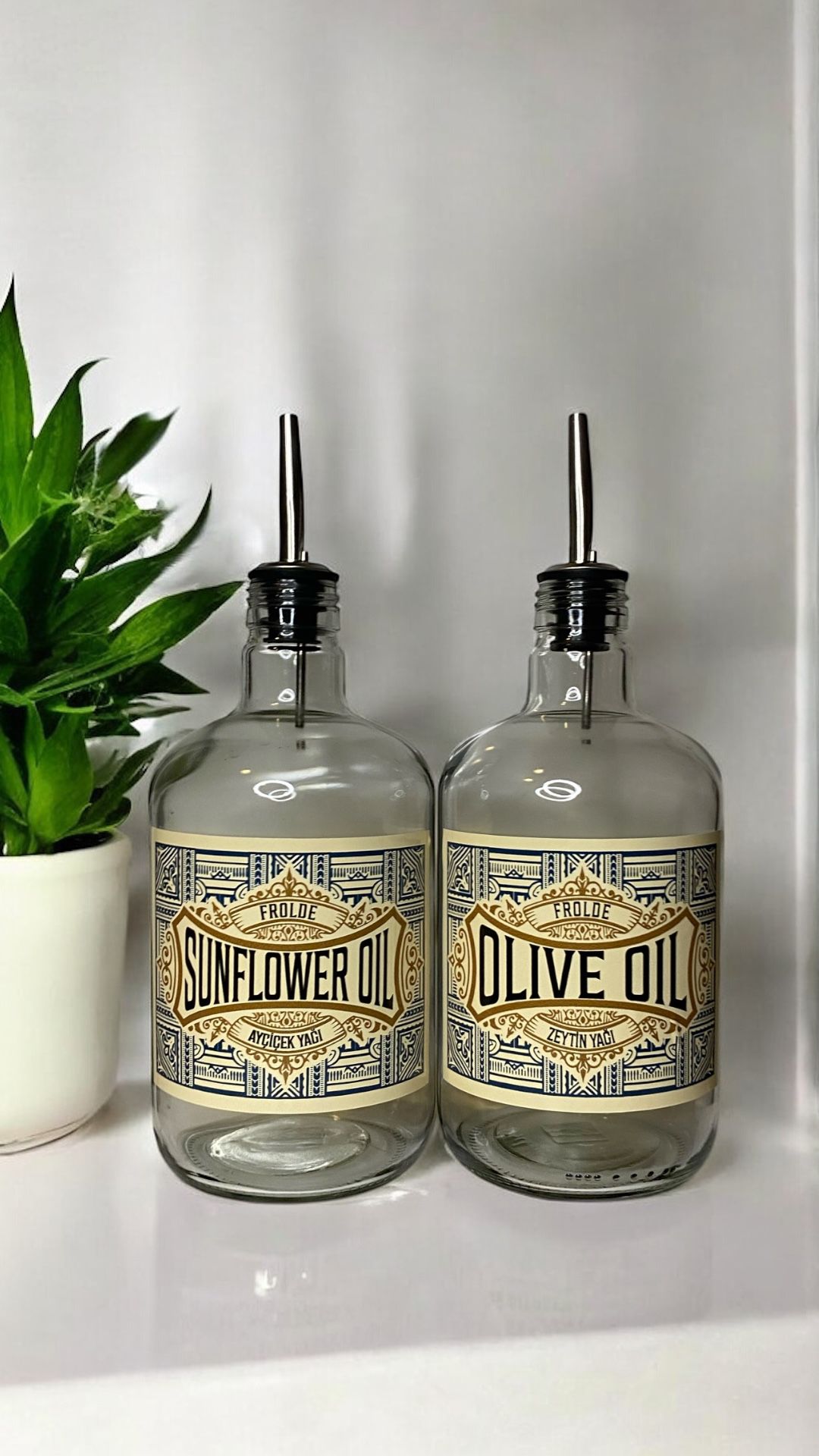 Ahşap Stantlı 2'li ÇelikTıpalı 750Ml Cam Ayçiçek Yağı Zeytinyağı Şişesi Yağdanlık Vintage Retro