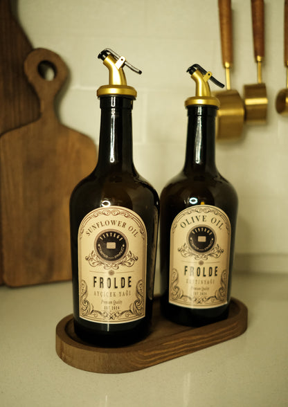 Ahşap Stantlı 2'li Amber Gold Tıpalı 500 Ml Cam Ayçiçek Yağı Zeytinyağı Şişesi Yağdanlık