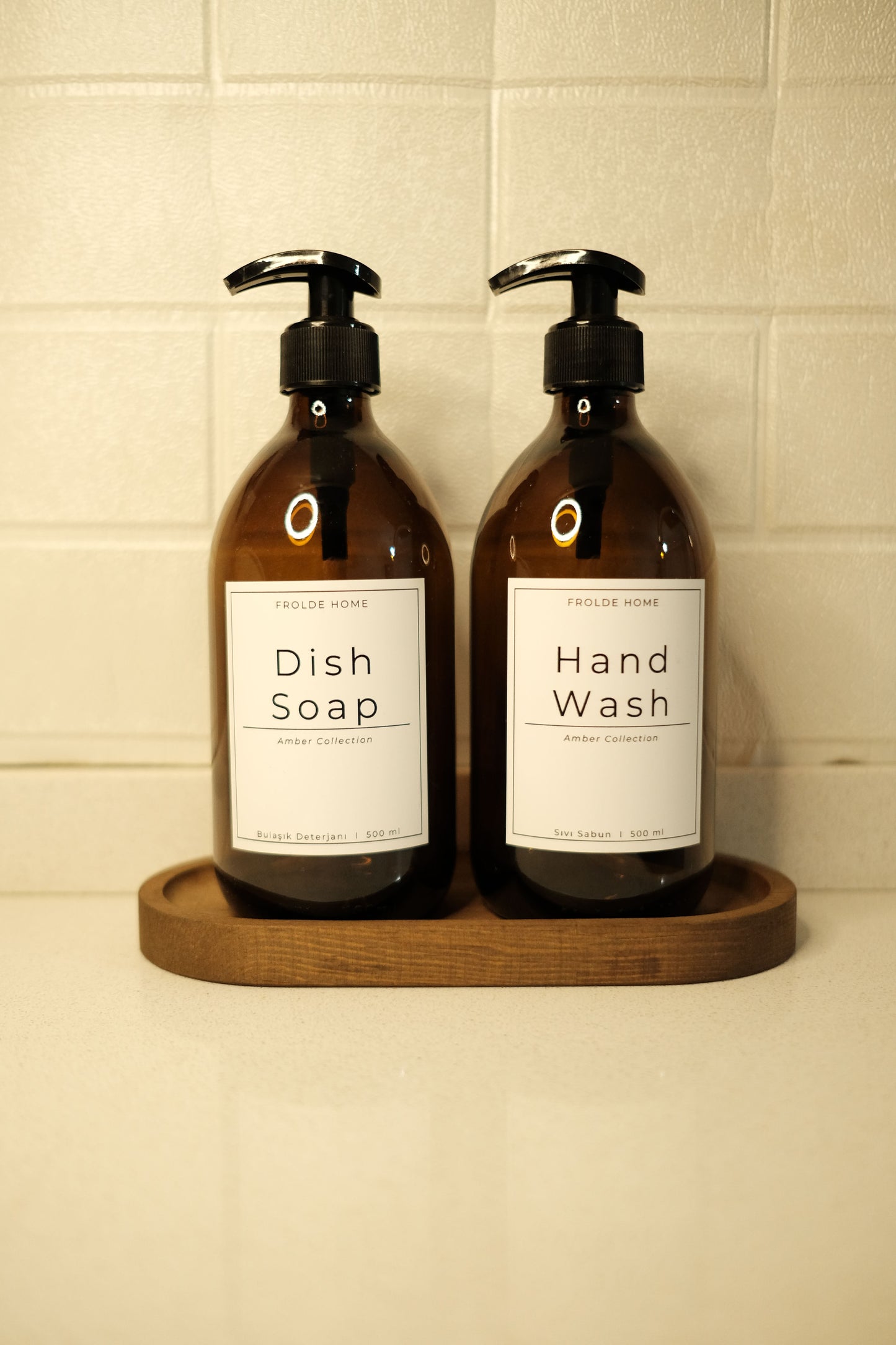 Oval Ahşap Stantlı 2'li Amber Cam Sıvı Sabun Bulaşık Deterjanı Şişesi Sabunluk 500ml
